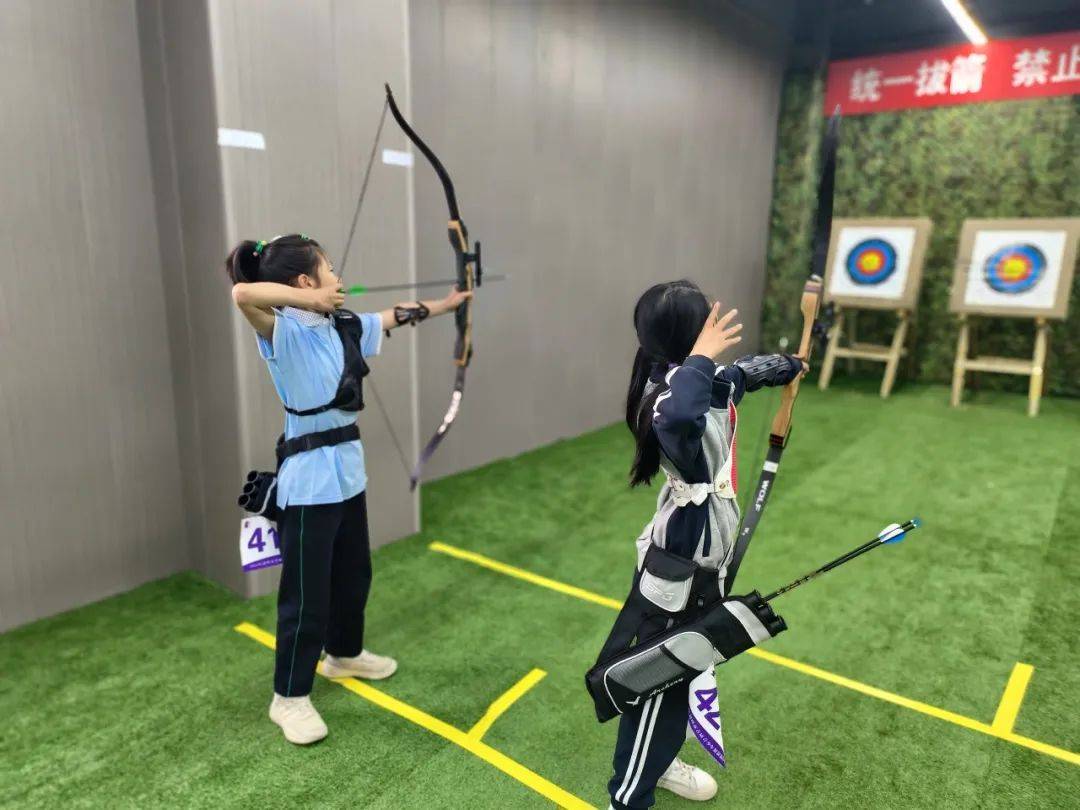 张弓射箭争胜，欧洲足球赛事精彩耀眼(极速争胜第四季)