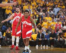 九州-包含步行者客场大胜魔术，继续追赶季后赛希望的词条