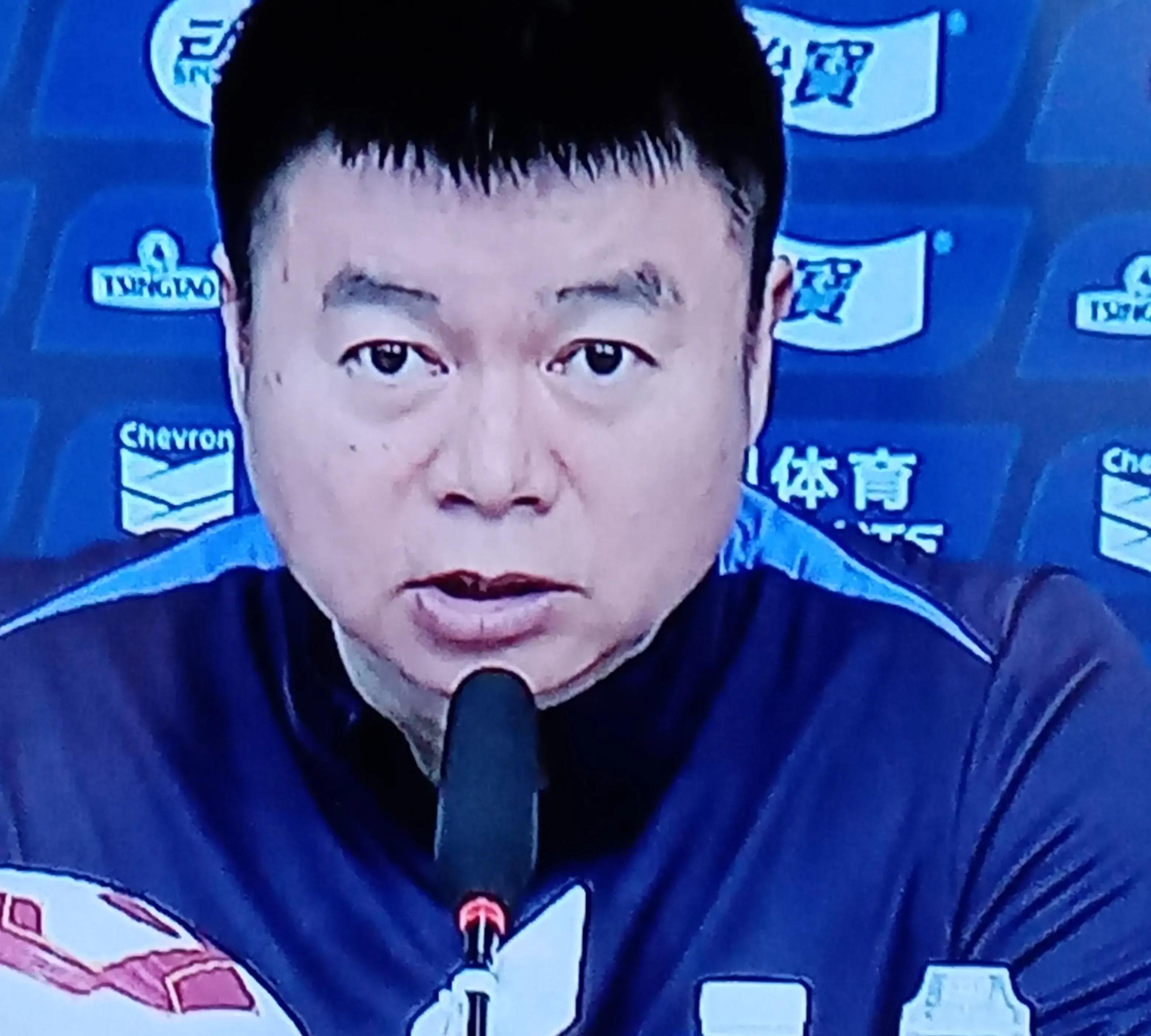九州棋牌-主场三球大逆转,上海申花击败山东鲁能封王足协杯
